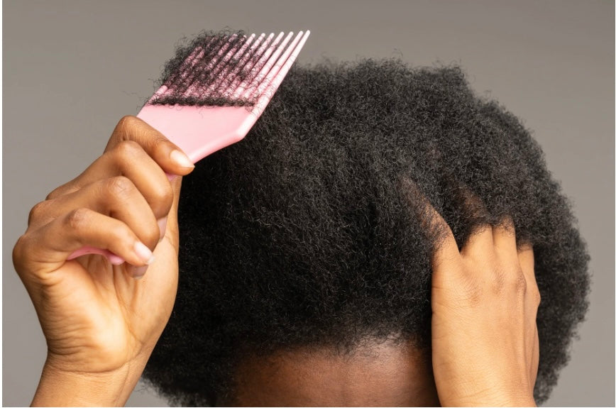 Comment faire pousser ses cheveux crépus grâce au pouvoir du riz Bild