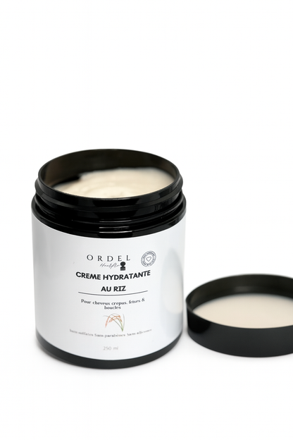 Crème capillaire hydratante au riz – Soin quotidien (250 ml)